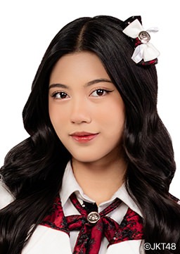 Foto Indira Seruni